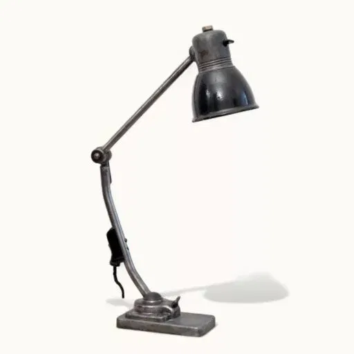 Icône Bauhaus : la 802PL de Marianne Brandt pour Kandem