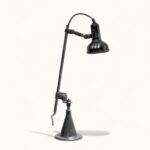 Lampe de couture vintage de marque SINGER modèle SLF 3 par SIMANCO