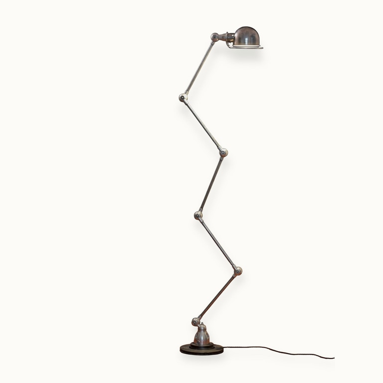 Jielde-Jean-Louis Domecq-Lampadaire-5-branches-sur-commande- restauree-2 Jieldé - Création de lampe Jieldé sur commande, sur base d'assemblages de pièces anciennes rénovées.