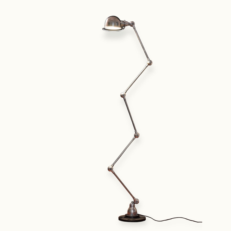 Jielde-Jean-Louis Domecq-Lampadaire-5-branches-sur-commande- restauree-3 Jieldé - Création de lampe Jieldé sur commande, sur base d'assemblages de pièces anciennes rénovées.