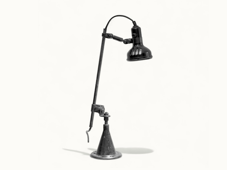 Lampe-machiniste-Singer-SLF-3-base-SIMANCO-1 Lampe de couture vintage de marque SINGER modèle SLF 3 par SIMANCO