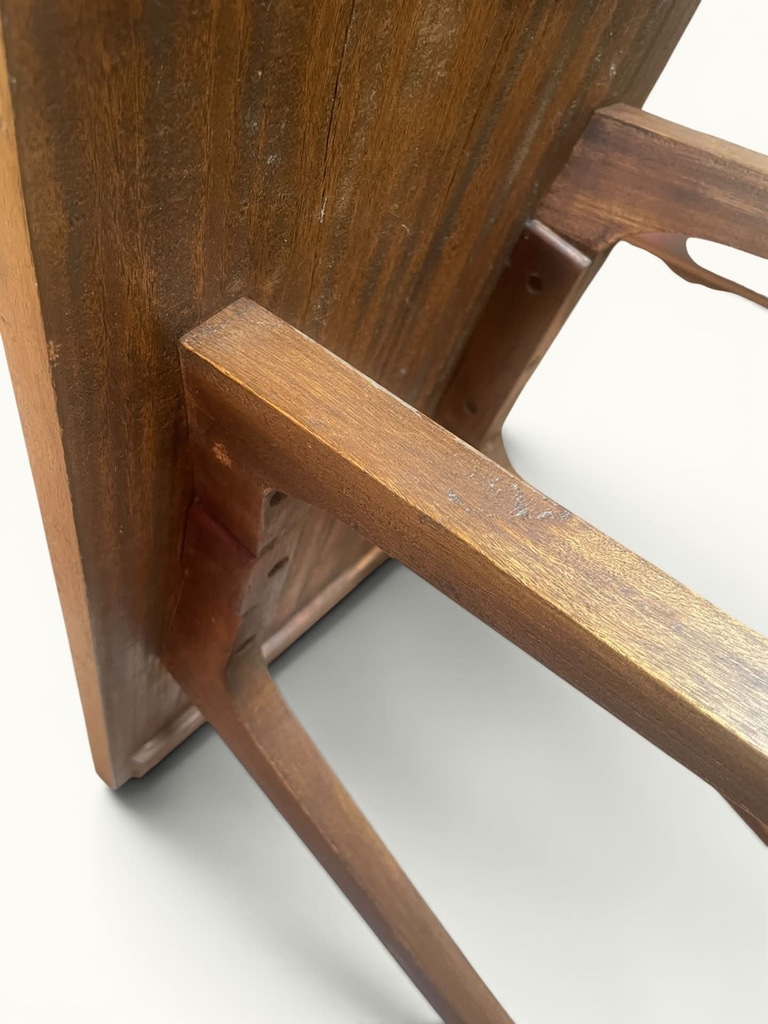 IMG_0727-Photoroom Table basse brutaliste tout bois — pieds en spatule sculptés — France, circa 1950-1960 — OVNI