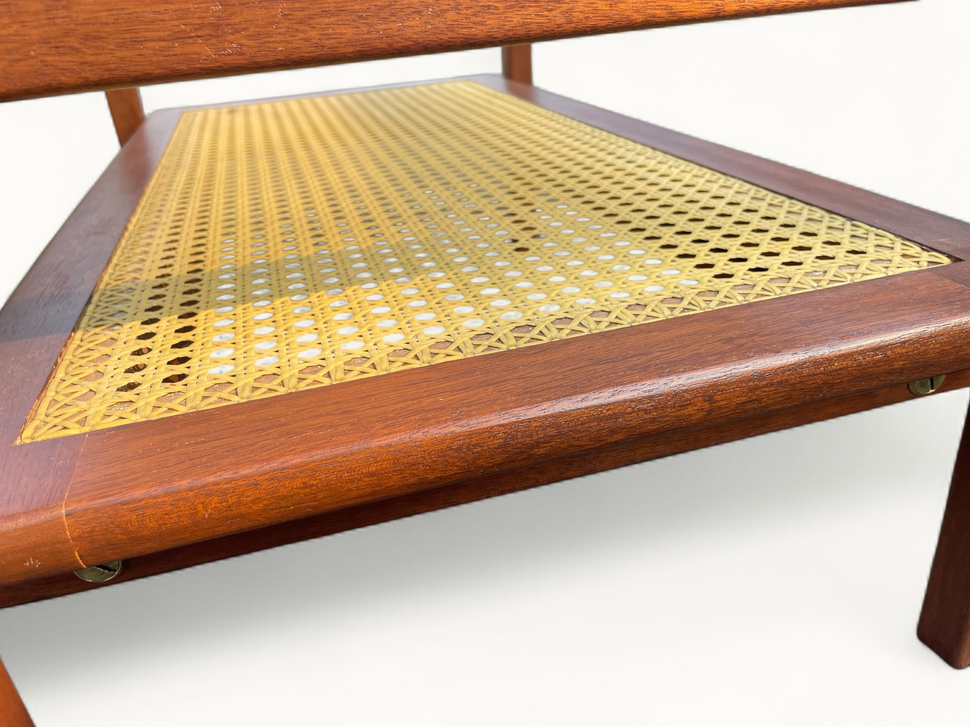 Table-Basse-SNA-Roset-Michel-Ducaroy-7 Table basse SNA Roset - Gamme cannage nylon - attribué à Michel Ducaroy - 1958