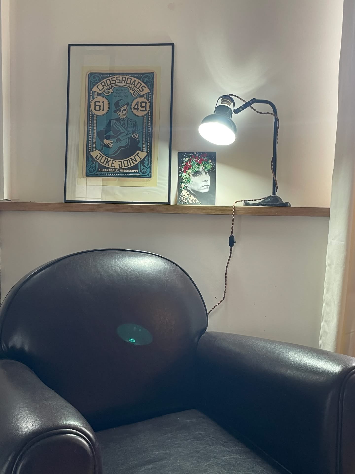 Lampe-type-mpae-vice-versa-2 Lampe de bureau articulée émaillée verte — dans le goût des lampes d'atelier françaises — circa 1920-1930 — OVNI